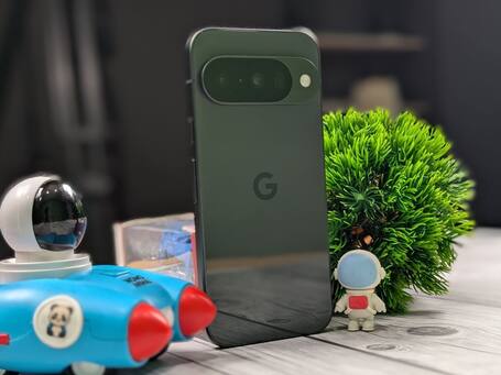 Google Pixel 10 now available at a BIG discount in India: Here   s the deal