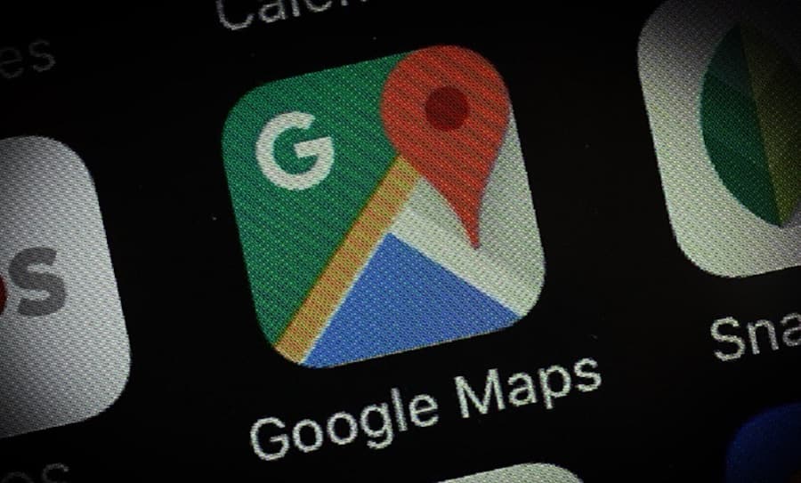गाड़ी की स्पीड बढ़ने पर Google Maps देगा वॉर्निंग, बस सेटिंग में करें यह बदलाव google maps