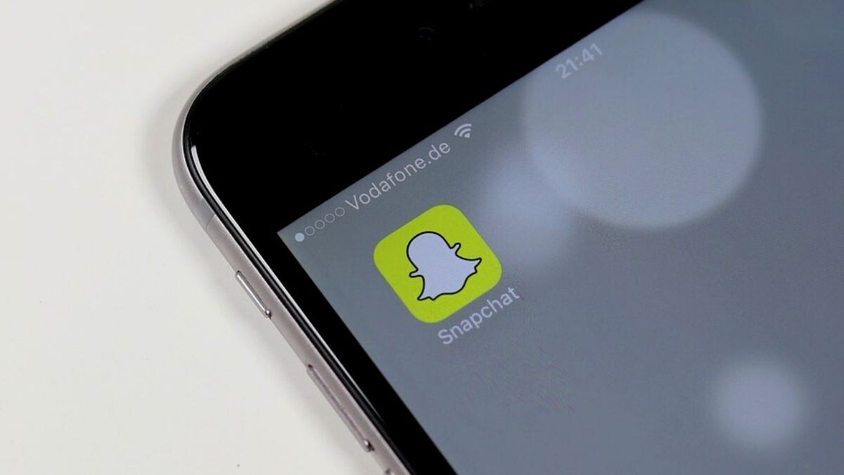 Snapchat introduces ‘My AI’ chatbot: How it works