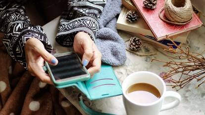 सोशल मीडिया यूजर्स की संख्या 500 करोड़ के पार, हर दिन बिताते हैं 2 घंटे से ज्यादा समय