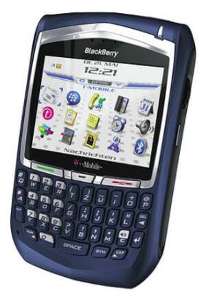 Blackberry 8700g