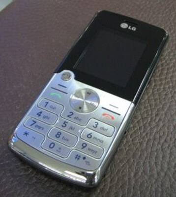LG