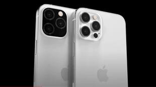 Apple iPhone with Rear Flash Camera (June 2023)