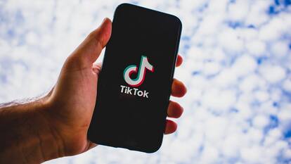TikTok पर अब फ्रांस ने लगाया बैन, भारत समेत ये देश पहले ही उठा चुके हैं ये कदम