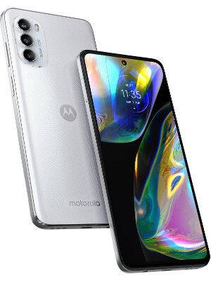 Moto G82