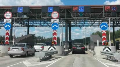 GPS toll collection system to replace FASTags soon: Here's what you should know
