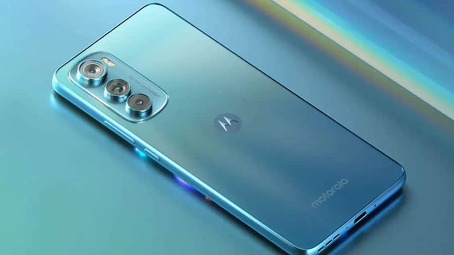Motorola Edge 50 Ultra से जल्द उठेगा पर्दा, कर्व्ड डिस्प्ले के साथ मिलेगा जबरदस्त कैमरा! Motorola Edge 30