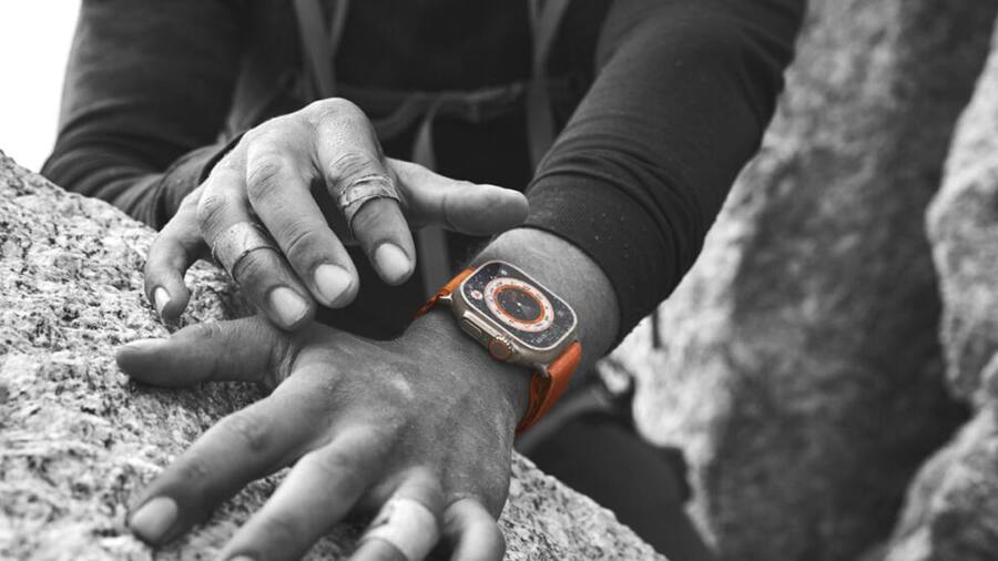 Amazon deals: Top Apple Watch-like smartwatches to buy under Rs 2,500 Apple Watch Ultra