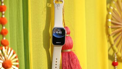 Apple Watch's Crash Detection feature saves lives of three people in a car crash