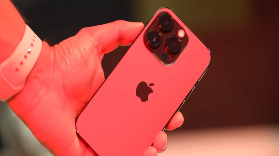 Apple iPhone 15 Pro series yet again tipped to have solid state buttons backed by taptic engine iPhone 14 Pro