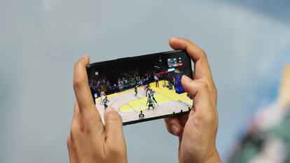 Apple to start making its own custom screens for iPhone and Apple Watch: All you need to know