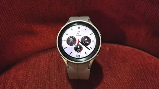 Samsung may use microLED displays in next year's Galaxy Watch