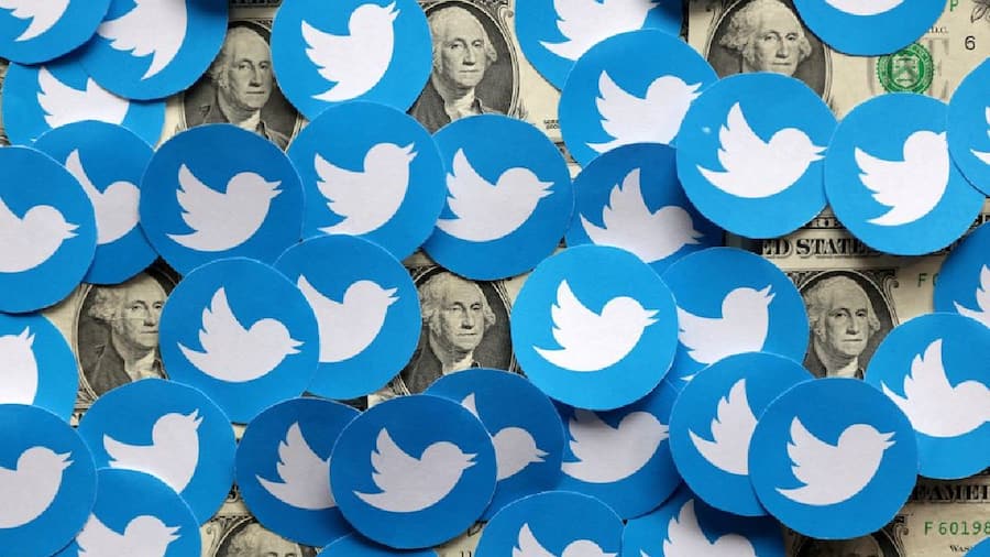 Twitter की बड़ी तैयारी, बिजनेस अकाउंट्स के लिए आएगा नया वेरिफिकेशन बैज twitter_reuters