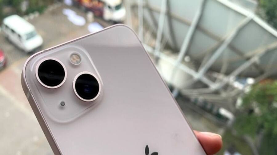 Apple iPhone इस्तेमाल करना होगा महंगा, जानें कंपनी क्यों बढ़ा रही है कीमत Apple