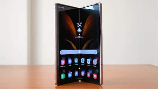 OnePlus ला रहा अपना पहला फोल्डेबल और फ्लिप फोन, Samsung की बढ़ेगी टेंशन