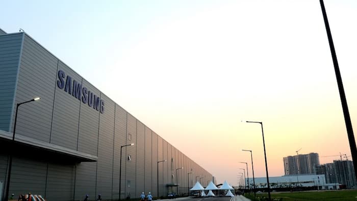 Samsung Factory