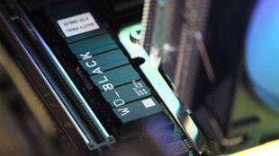 WD Black SN850X SSD Review: Fast, fancy, and premium