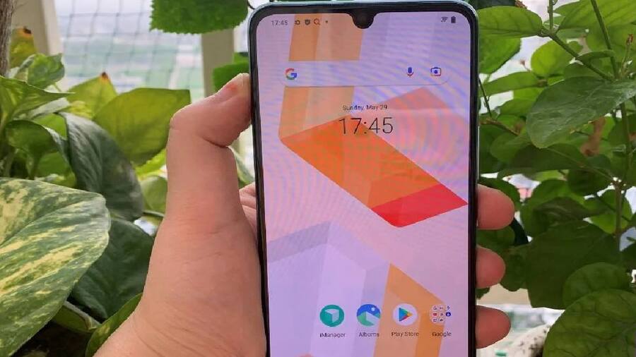 iQOO Z6 Pro 5G Display