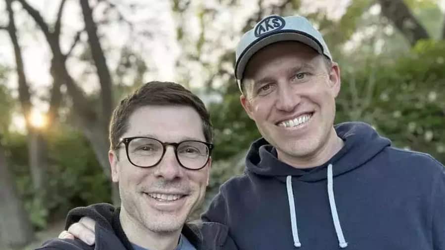 Google's VP of labs, Salesforce's former co-CEO to form AI company Google