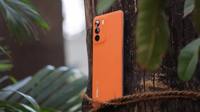 Infinix Zero 5G 2023 Turbo back
