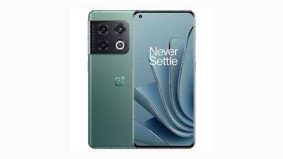 Oneplus 11 लॉन्च से पहले OnePlus 10 Pro की कीमत में हुई कटौती, जानें नई कीमत