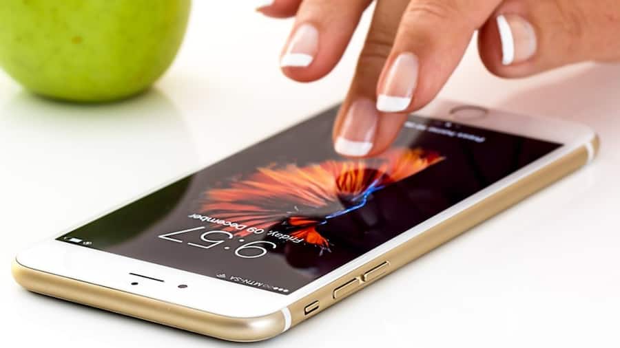 Google Privacy Sandbox: गूगल लाएगा आईफोन जैसा सेफ्टी फीचर, शुरू हुई टेस्टिंग Phone (2)