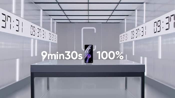 Realme GT 3 240W fast charging