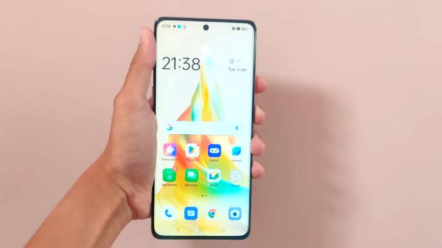 Oppo Reno 8T 5G display