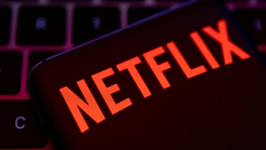 Netflix officially starts rolling out its paid password sharing feature Untitled design - 2023-02-09T095110.846