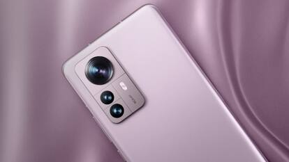 Xiaomi 12 Pro gets MIUI 14 in India, but your device may not get it right away 