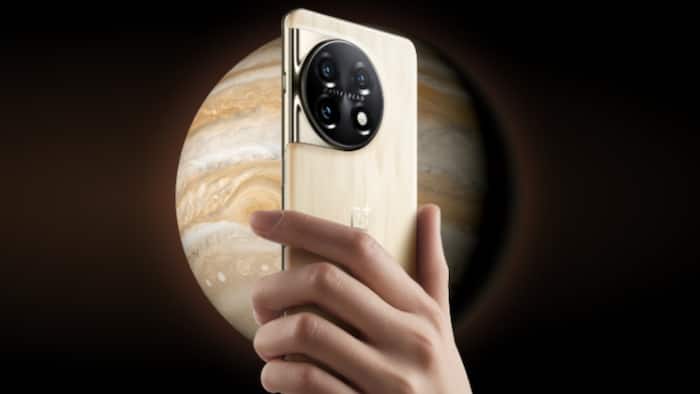 OnePlus 11 Jupiter Rock Limited Edition