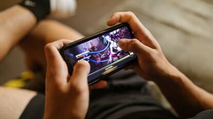 Top 5 gaming smartphones to buy: OnePlus 11, iQOO Neo 7, Asus ROG Phone 5