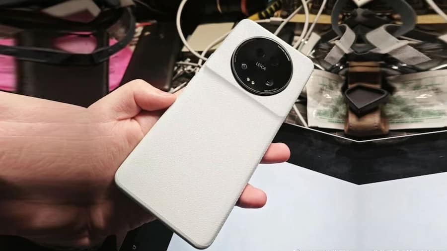 Xiaomi 13 Ultra launch confirmed, phone to bring better Leica integration Xiaomi-13-Ultra-Leak