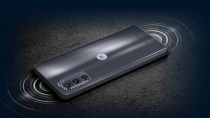 598 रुपये महीना देकर घर लाएं Motorola का यह 5000mAh बैटरी वाला 5G फोन, जल्दी उठाएं ऑफर का लाभ