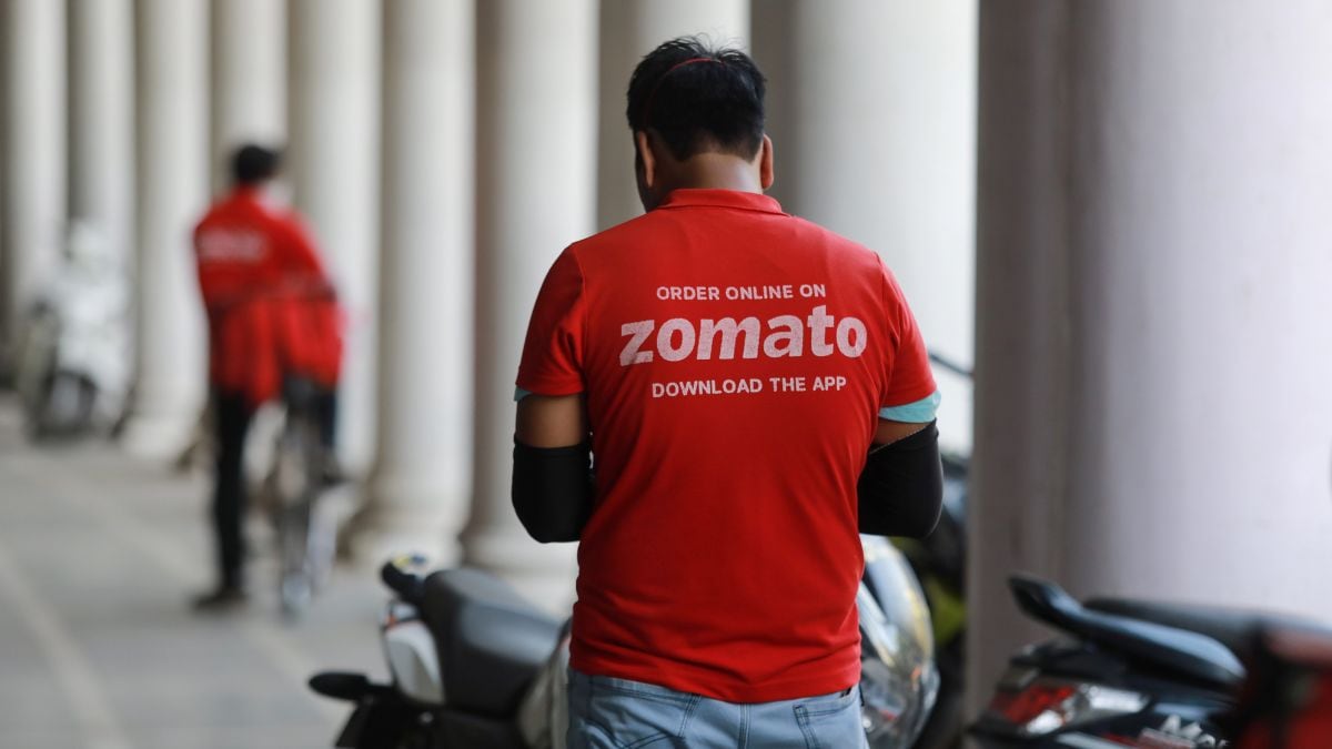 Zomato karo hires stock photography and images  Alamy