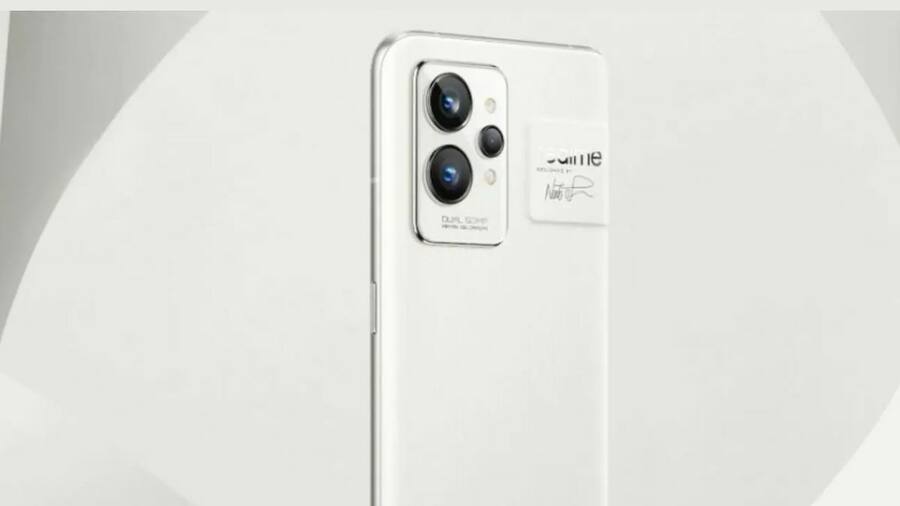 Realme-GT-2-Pro-1