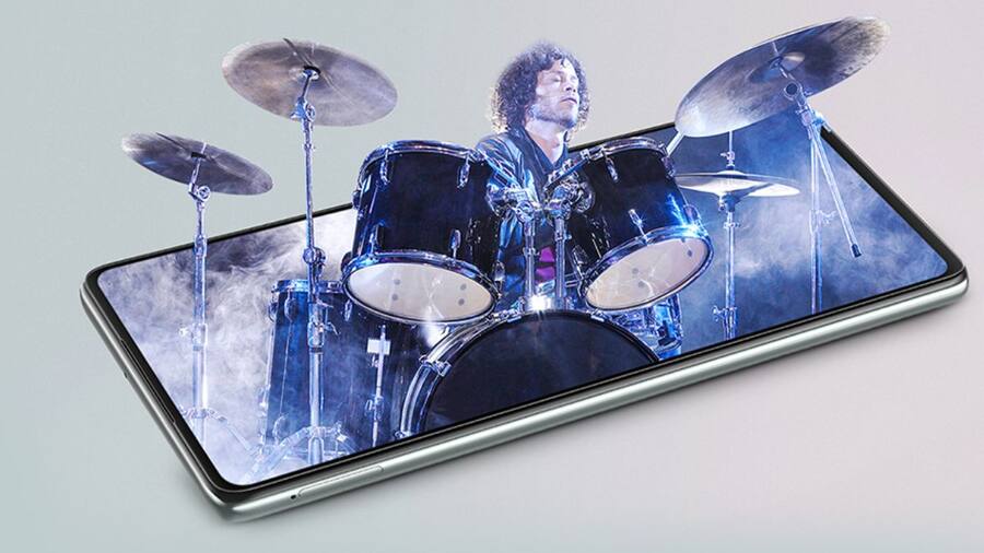 Samsung Galaxy M53 5G Display