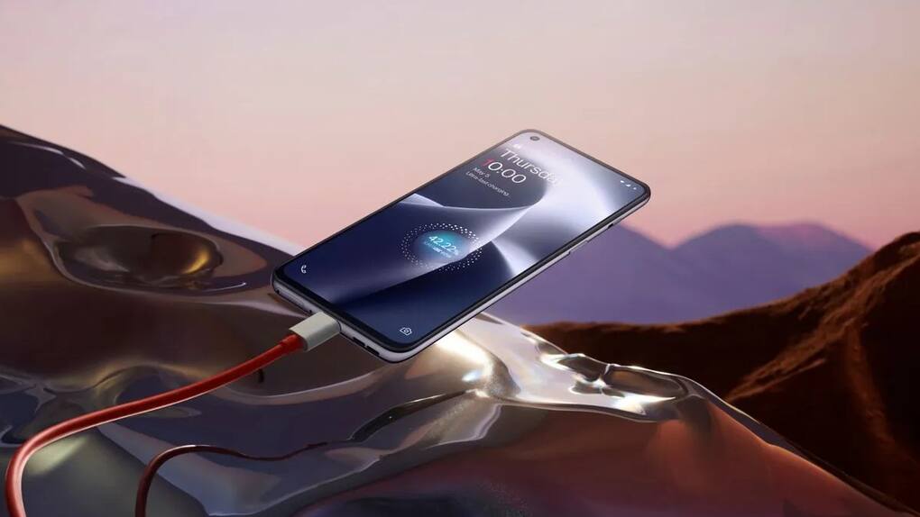 OnePlus Nord 2T 5G Display