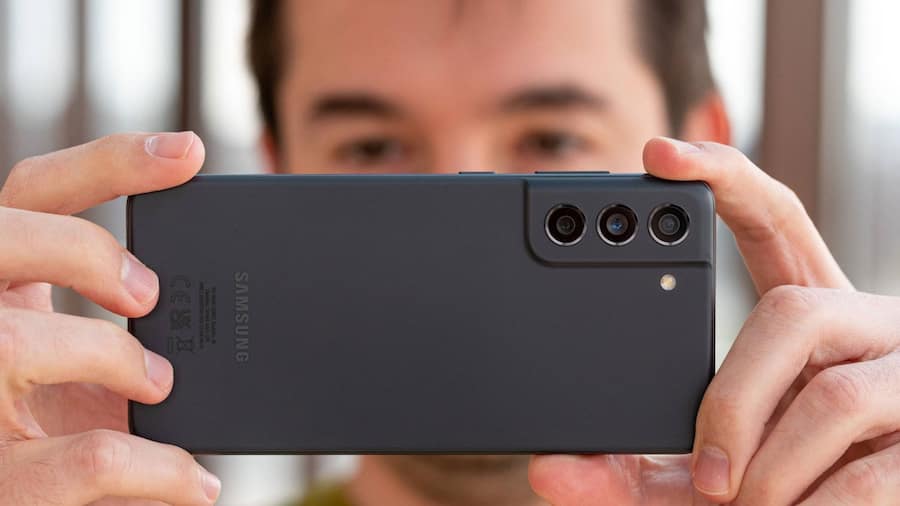 Samsung-Galaxy-S21-FE