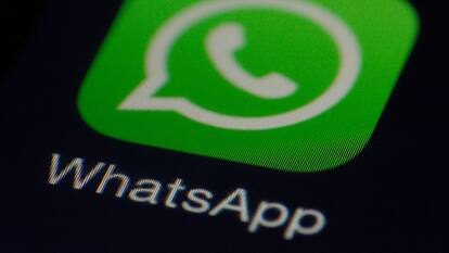 WhatsApp's new feature will let you reply to status updates with 'avatars'