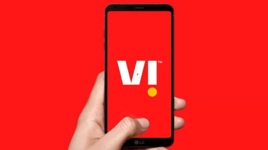 Vi ग्राहकों के लिए लाया कमाल का ऑफर, रिचार्ज पर बचा सकेंगे 2400 रुपये Vi (1)
