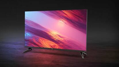 Amazon Prime Day सेल का आखिरी दिन आज, सस्ते में घर ले जाएं ये बड़ी स्क्रीन वाले स्मार्ट टीवी