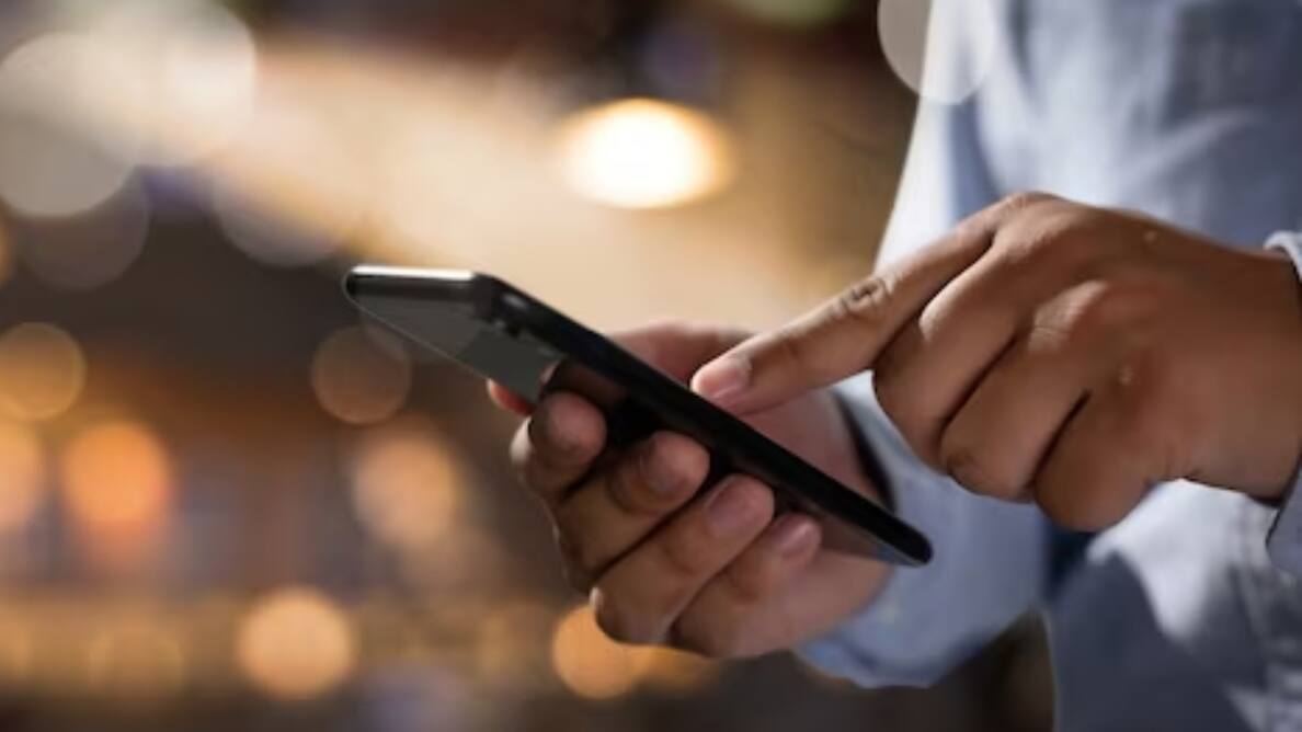 मोबाइल में स्लो चल रहा है इंटरनेट, इन टिप्स की मदद से बढ़ाएं स्पीड