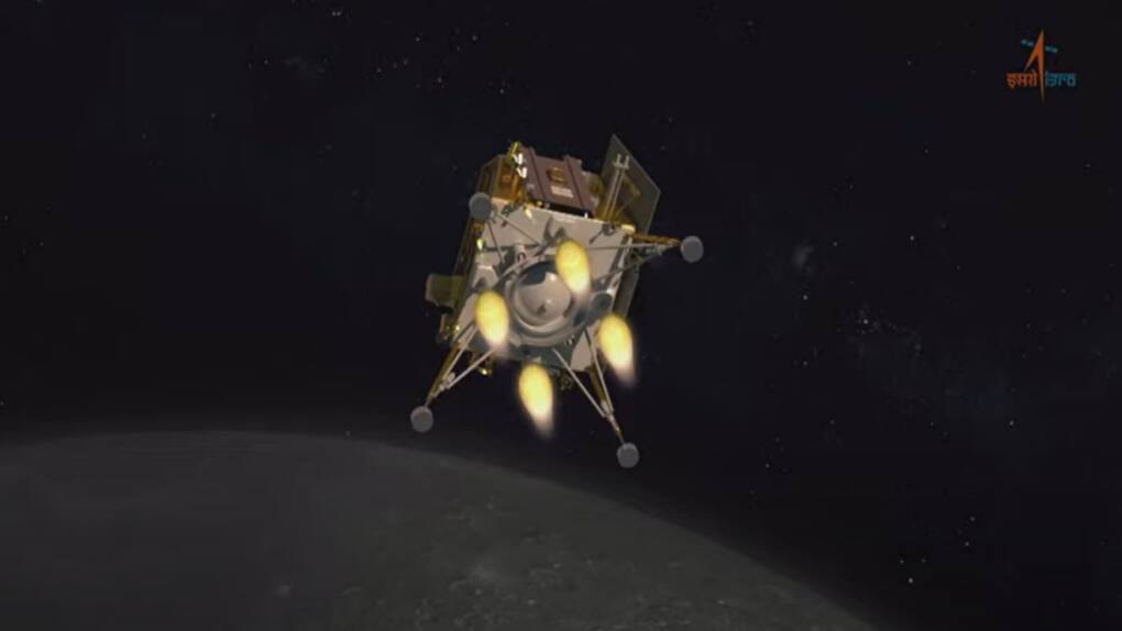 Chandrayaan-3 gets closer to lunar surface
