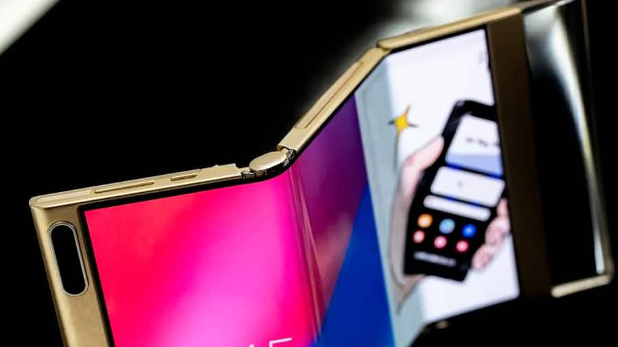 फोल्डेबल स्मार्टफोन के बाद Samsung लाएगा फोल्डेबल टैबलेट और लैपटॉप Foldable-tablet