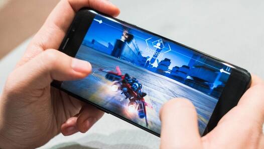 Best Gaming Smartphones: 8GB RAM वाले सस्ते गेमिंग फोन, कीमत 15,000 रुपये से कम