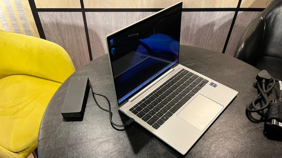 HP Dragonfly G4 लैपटॉप सीरीज भारत में हुई लॉन्च, जानिए कीमत और स्पेसिफिकेशन HP Dragonfly G4