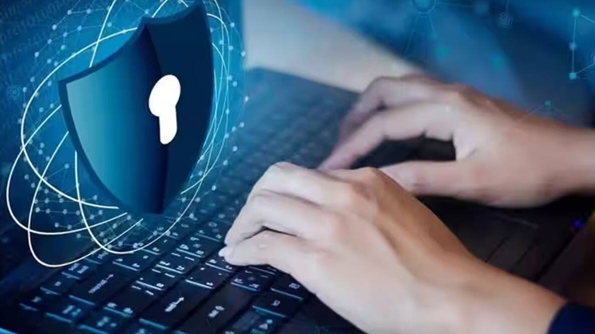 फोन में आया ITR रिफंड वाला मैसेज? सावधान! बैंक अकाउंट हो जाएगा 'खाली'