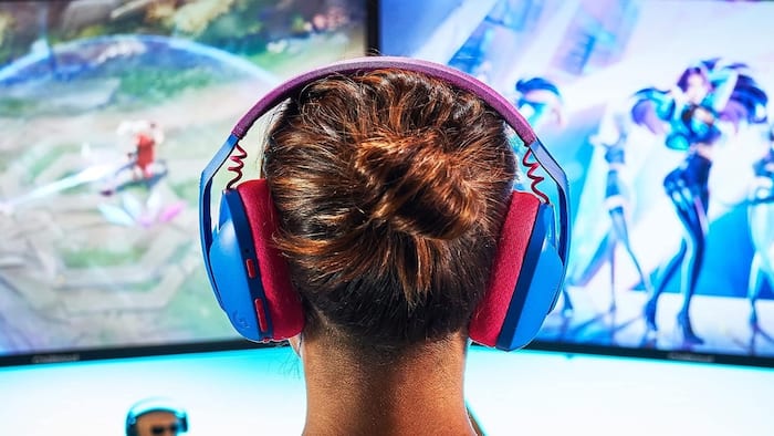 Logitech G435 Gaming Headphones