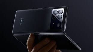 Xiaomi Mix Fold 3 vs Samsung Galaxy Z Fold 5: Battle of the folds